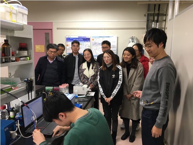 中国の浙江大学が来校し、グリーン科学技術研究所の研究室を見学しました