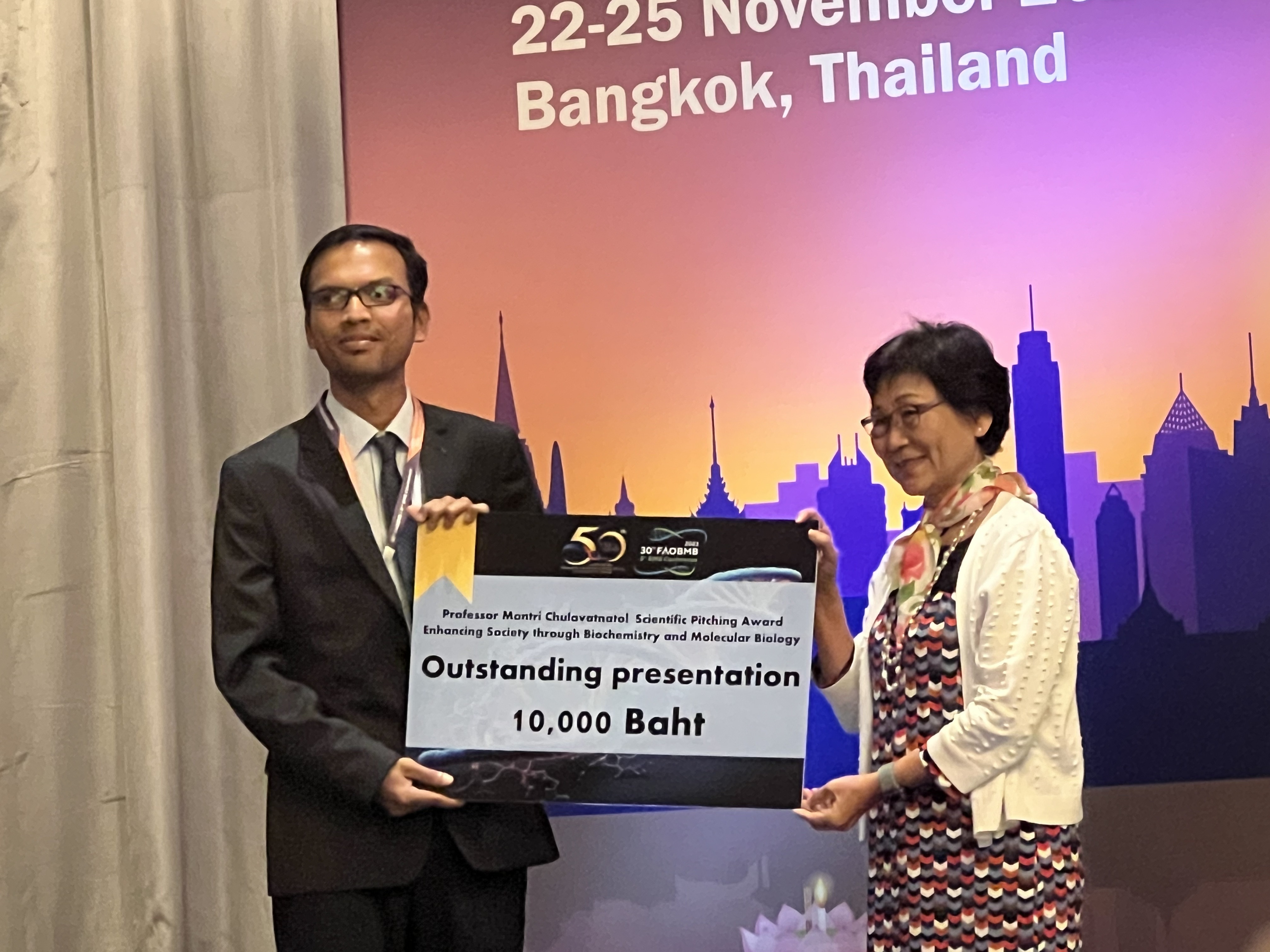Muthuraman Krishna Raja from Professor Park’s Laboratory Wins Top Award at International Conference in Thailand